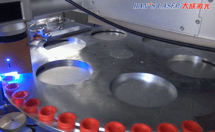 大族激光飛行打標技術(shù)在塑料包裝上的應(yīng)用3.gif